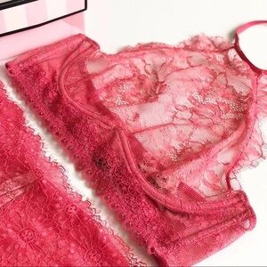 Victorias Secret | Very Sexy Lace Sheer Halter Bra Hi-Neck Bralette | Pink | NWT